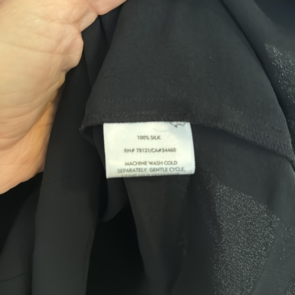 Eileen Fisher 100% silk midi skirt. Size petite medium - Picture 2 of 3